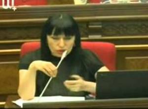 Դե յուրե սնանկ, դե ֆակտո միլիարդատեր. Նաիրա Զոհրաբյանի հարցը