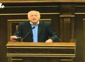 Ինձնից դաժան էս ամբիոնից 3 նախագահներին ոչ ոք չի քննադատել. Գեղամյան