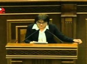 «Գալիս է մի պահ՝ հոգնում ես ինքդ քեզնից, հեռանալ ես ուզում »