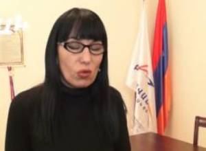 Նաիրա Զոհրաբյանը մեկնաբանում է