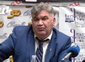 Աբգար Ափինյան. Կա բանակռիվ, թշնամանք, չկա լուրջ քննարկում