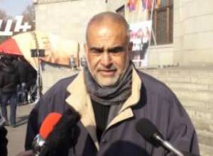 "Բացի պայքերելը, մենք ուրիշ ճանապարհ չունենք".ՀԱԿ-ը միասնական հավաք-երթ անցկացրեց