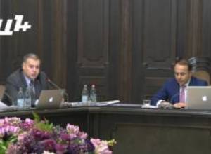 Պաշտոնյաներն այսուհետ կօգտվեն ամենաէժան ավիատոմսերից