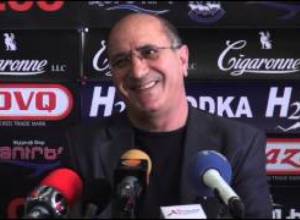 Զգուշացեք աղջիկների և զենքի համադրությունից. Իսագուլյան