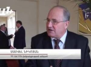 Սամվել Նիկոյանը չի ամաչում,  Արամ Մանուկյանը ամաչում է