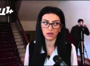 Արփինե Հովհաննիսյանը պատասխանեց լրագրողների հարցերին