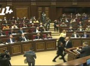 Դավիթ Հարությունյանի ելույթը