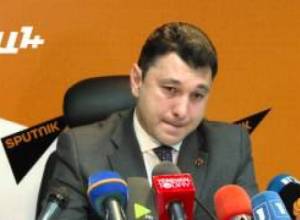 Շարմազանով. Հիմա իրար վրա քարեր շպրտելու ժամանակը չէ