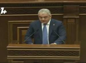 Ինչի դուք մարդուն պաշտո՞ն էիք վստահում, բացի ձեզանից...Արման Սահակյան