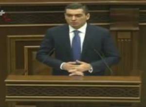 Նաիրա Զոհրաբյան