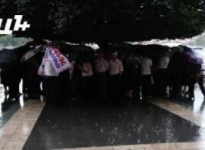 Անձրևն ու Երևանը