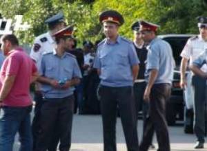 Ոստիկանները պատրաստվում են