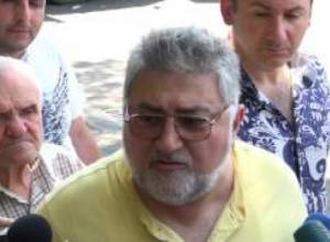 Արա Պապյան. Երկու կողմն էլ պետք է զիջումներ անեն