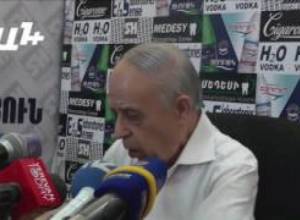 «Երեւի դրա տակն էլ ինչ-որ բան կա». Ա. Հովհաննիսյան