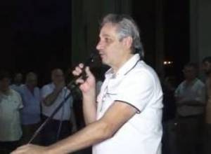 Եղիշե Պետրոսյանը չկարողացավ ավարտել ելույթը