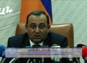 Հրաժարական տալու խնդիր չկա.Արծվիկ Մինասյան