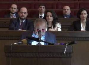 Սասուն Միքայելյանի ելույթը