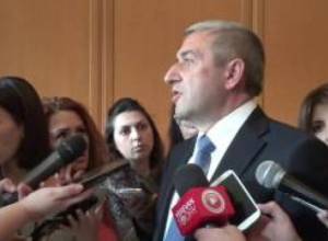 Լավ չի՞... զարգացնում ենք Գյումրիի օդանավակայանը