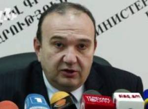 Համալսարանների շքերթն ազդում է մասնագիտական որակի վրա. նախարար