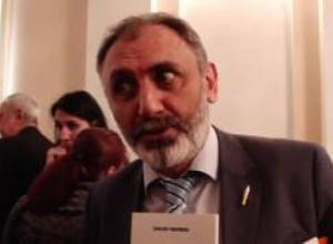Ինչու է Արմեն Մարտիրոսյանը ինքնաբացարկ հայտնել
