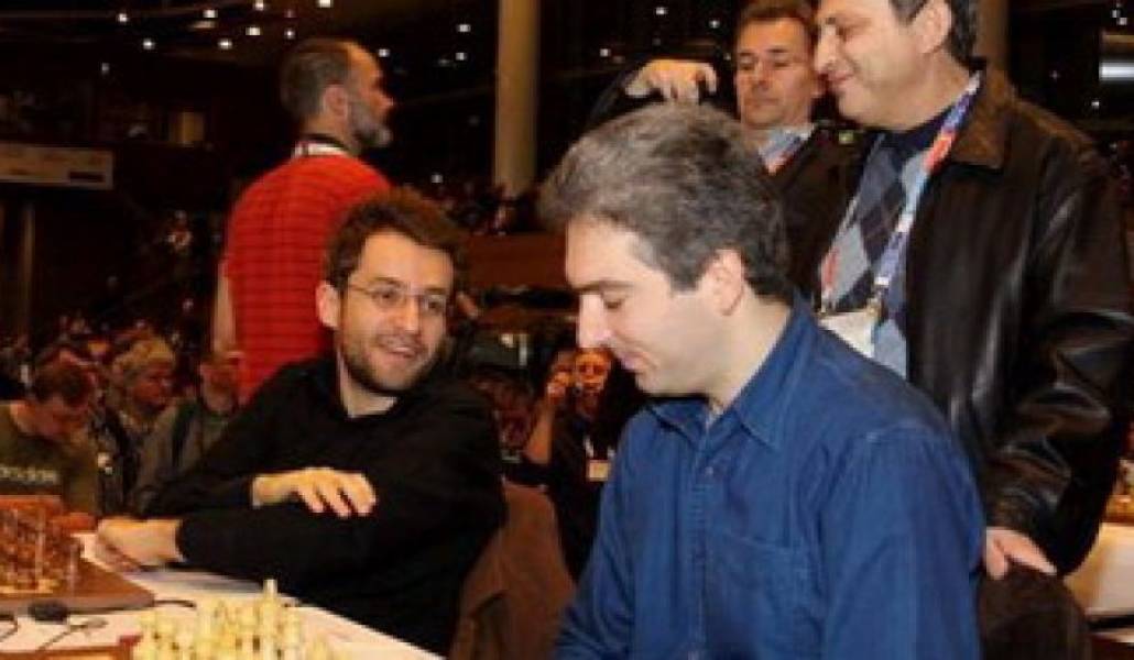 9b614981cdd38a9fecba032b85d12a33