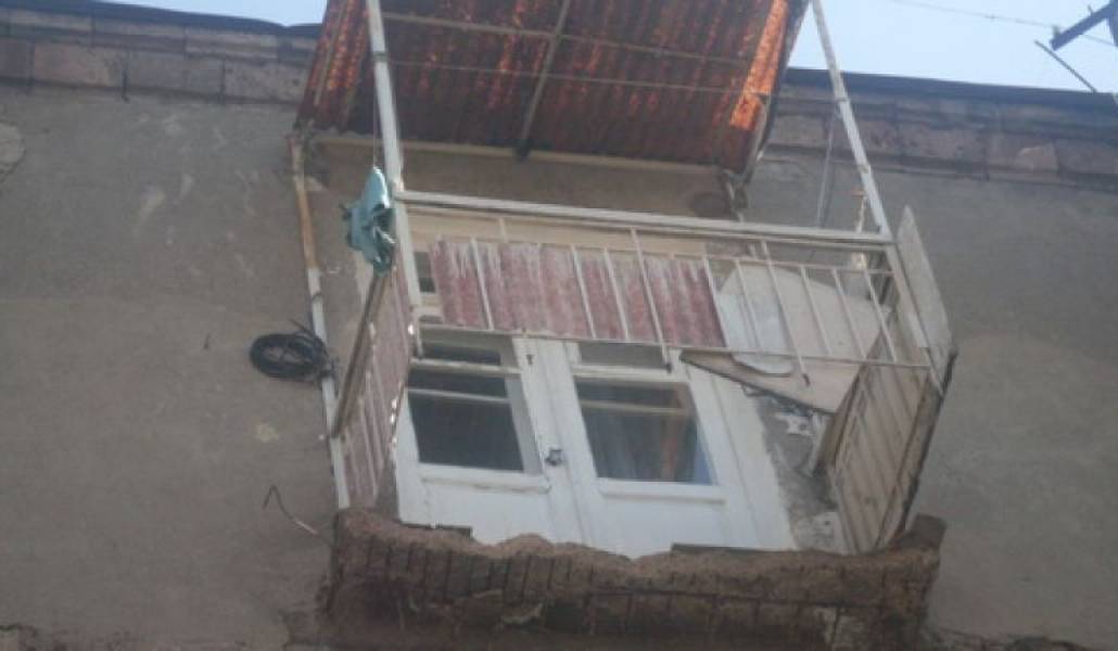 18d51f3680b61ff0fa347355ed10b590