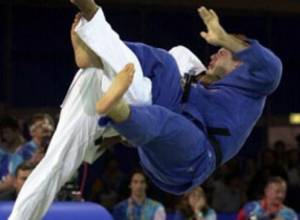 Galstyan hinders Davtyan