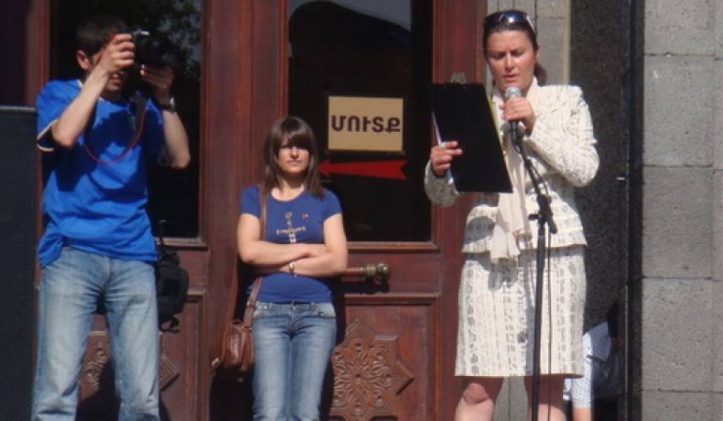 9e31172cc75b5be94c090ff4cb0e256c