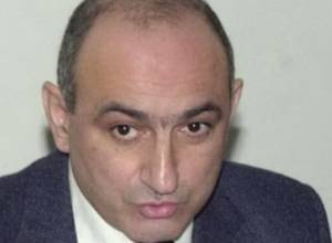 QUALITY JOURNALISM: VACCINE AGAINST SELF-DESTRUCTION