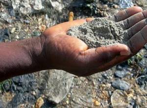 17,000 kg of gold ore material