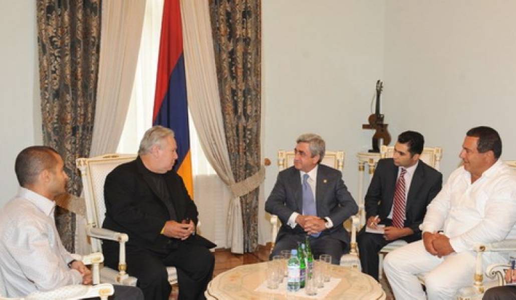 de70680638ed13f867d90f6f8e3f3ec9