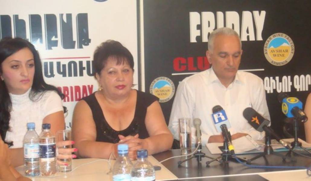 017a9684c31b9e8dc8477ec4cbeab2d1