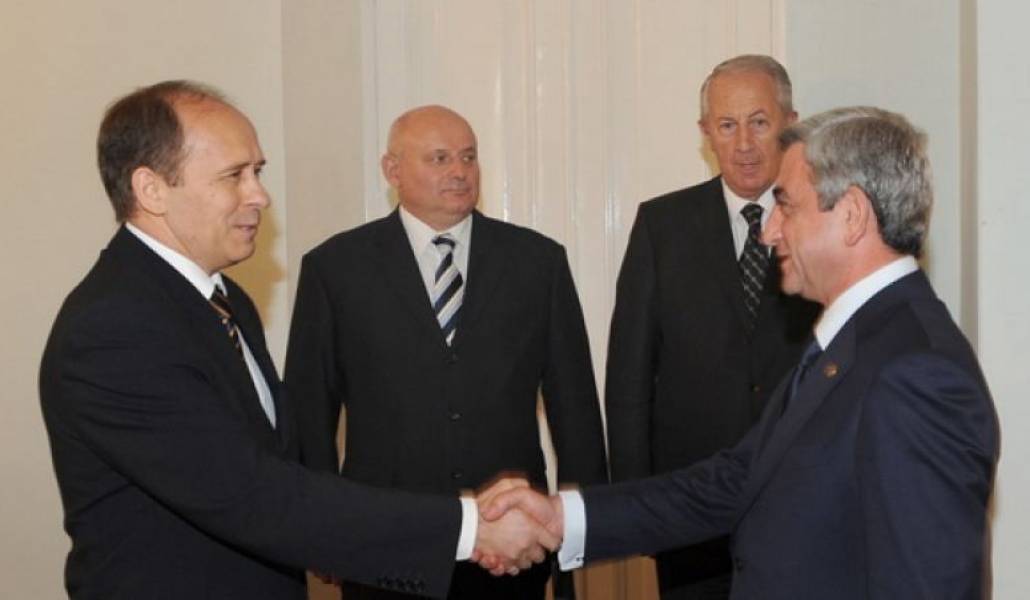 c920d52399c33c6971eb9f0e0c7c1eee