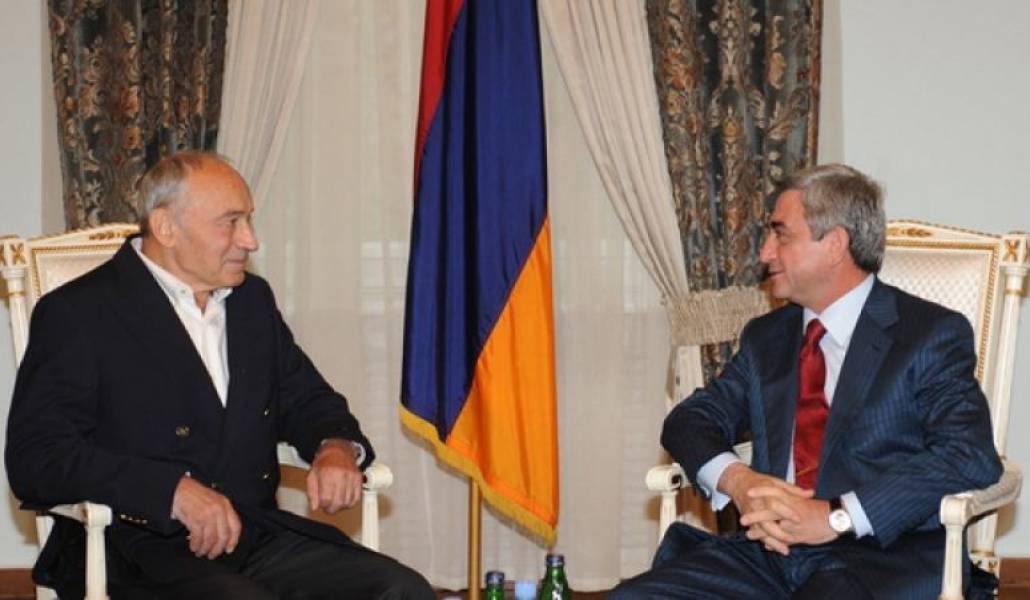 cada456b950b0f4354f9f45ad5d28080