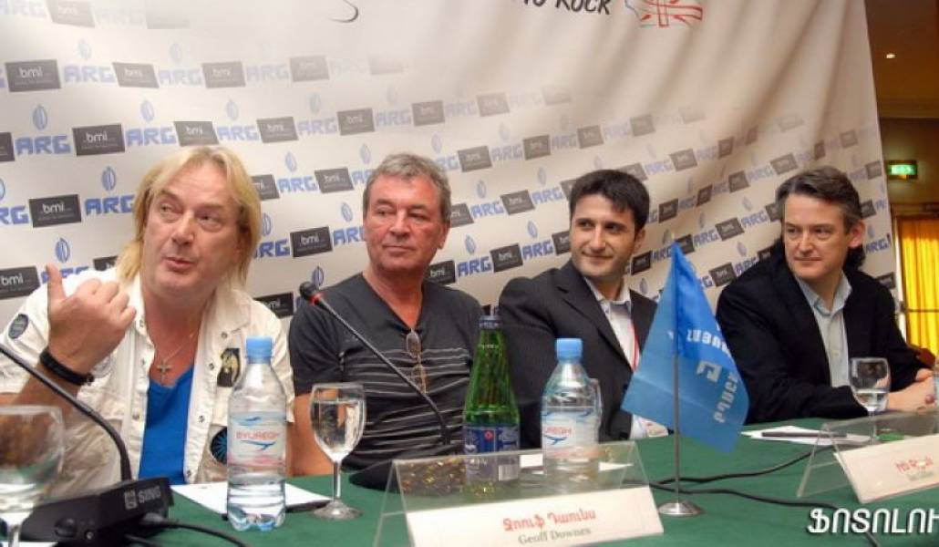 69b2d300913ae6c0470141082d806898