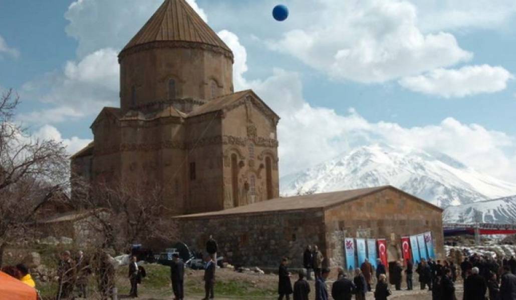 67c1a47383abca2f4a108fd375fedadc