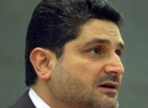 Armenian PM off to Italy