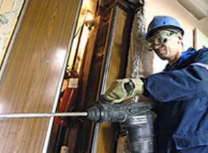 Woman died in elevator