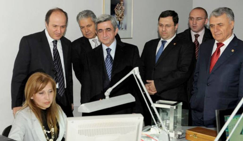 728398484439eabc4ffef09c8b37d33c