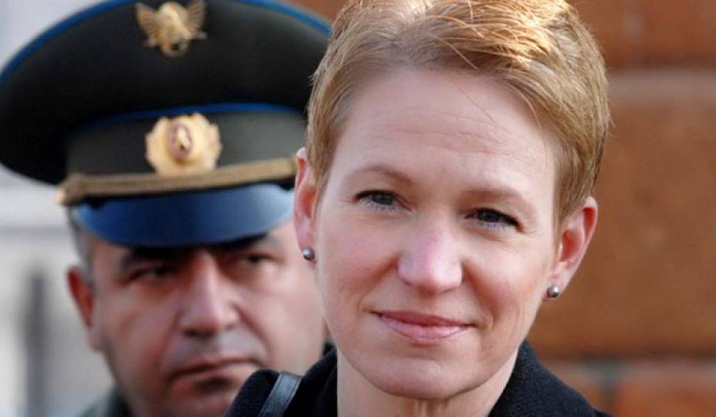 f0c83a758f0a76b11d697f812f98f2c9