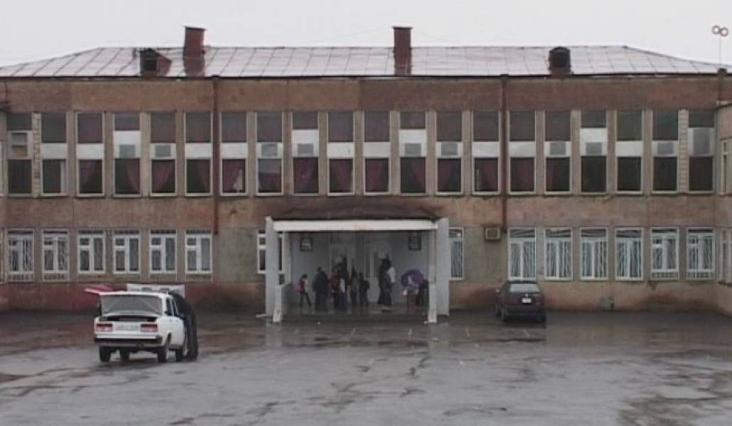 e975671d0877f3eb86392e34c8ba85df