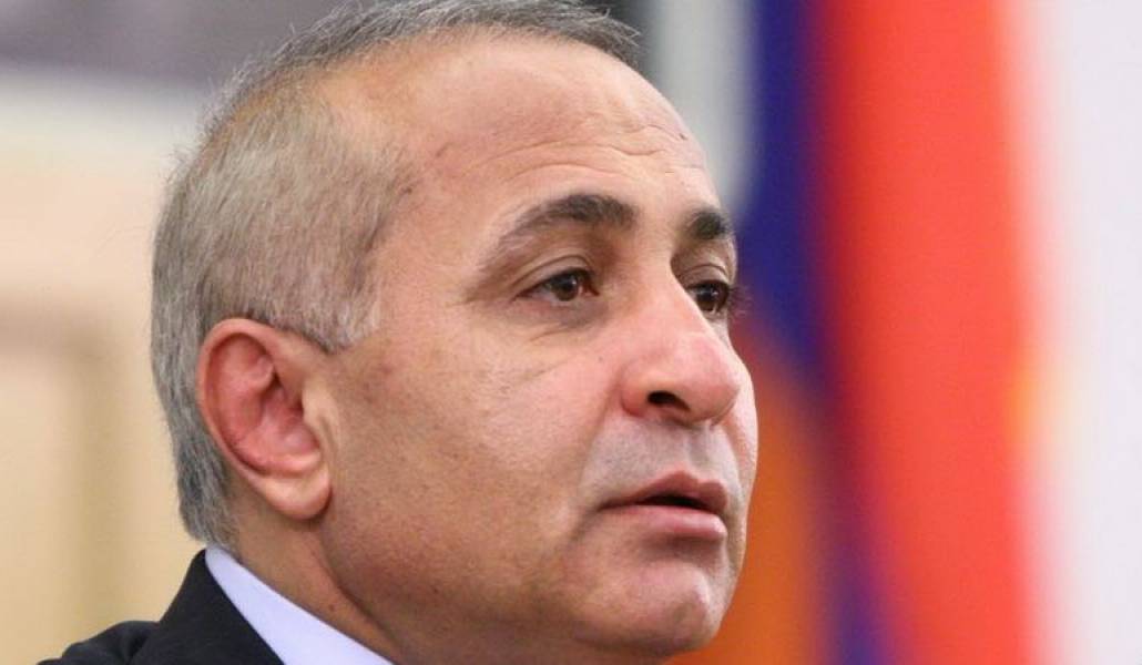 f82ff01c8fa3e71e15479d57fe6c191a