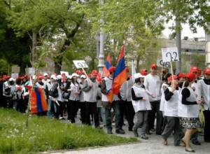 Youth march in Yerevan