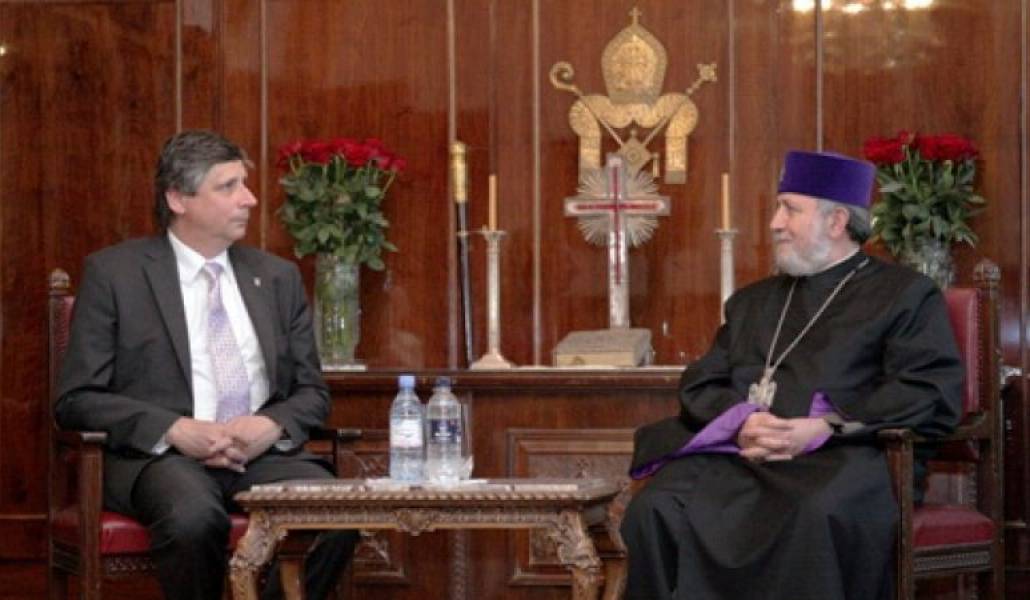 a5df5a39a0bb1c9700e783c9358fb626