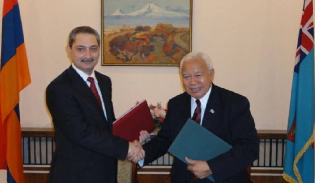 8b2c467ec7e1ca2269a7457bc4e41880