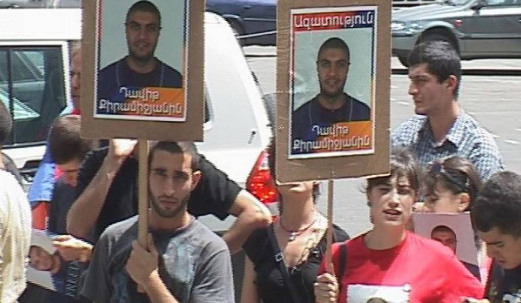 b393aa9c2ea088021a9884073b0045ff