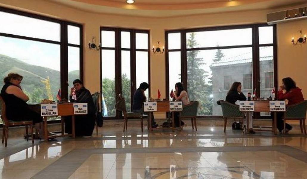 e368d1f89500a6052d12069dd5d68a77