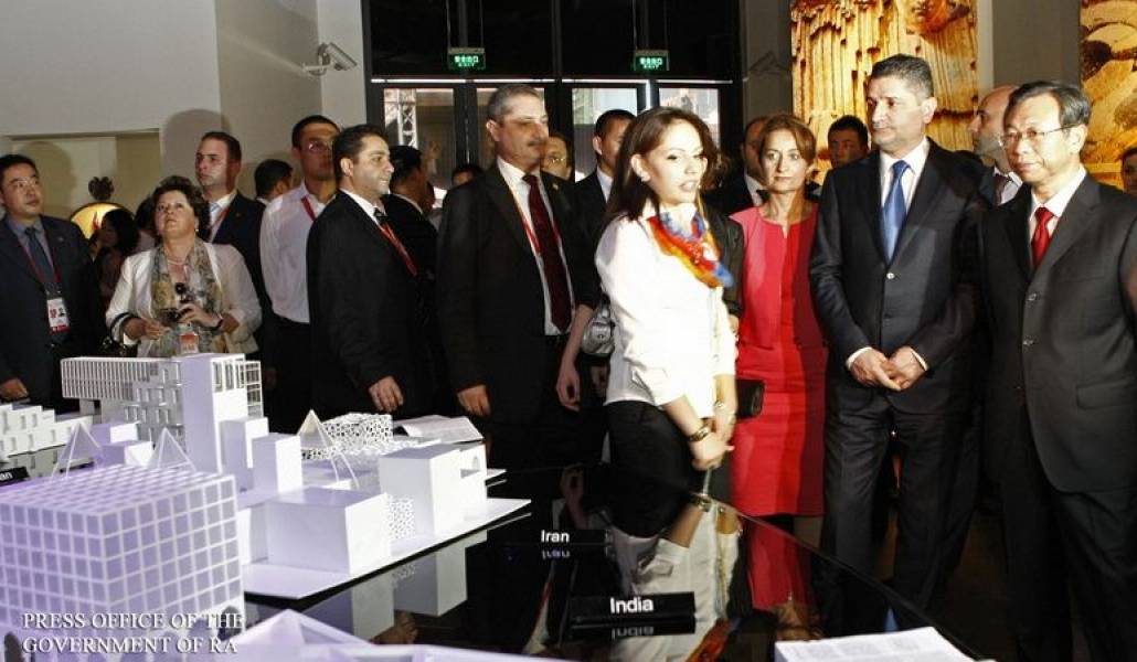 6bd02ae8cf86ff233f9ffd2a0b61e905