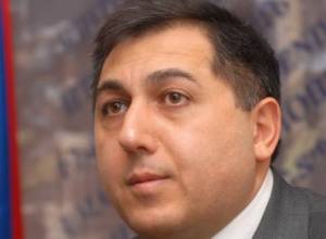 Who will be in the working group?