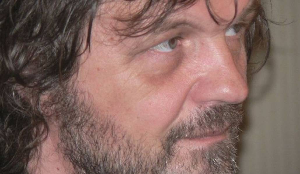 ae971d8f3bec7e180ff37595601e1a89